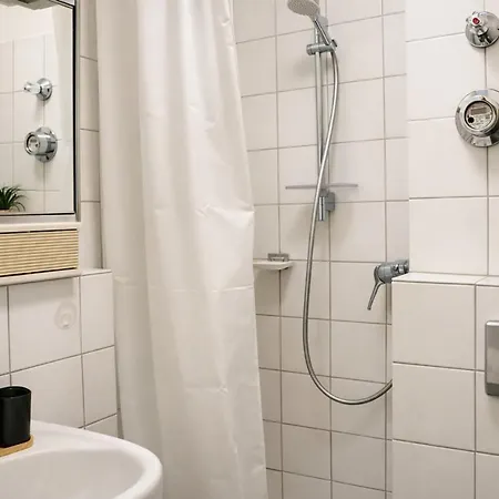 Nahe Innenstadt Mit Guter Anbindung Διαμέρισμα *